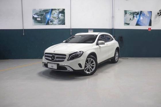 MERCEDES-BENZ GLA 200 1.6 CGI ADVANCE 16V TURBO FLEX 4P AUTOMÁTICO MERCEDES-BENZ GLA 200 1.6 CGI ADVANCE 16V TURBO FLEX 4P AUTOMÁTICO
